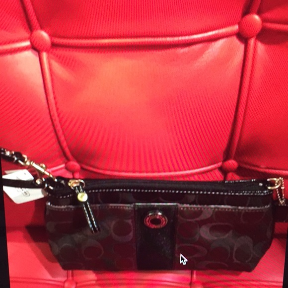 AUTHENTIC COACH SIGNATURE WRISTLET - Picture 2 of 8